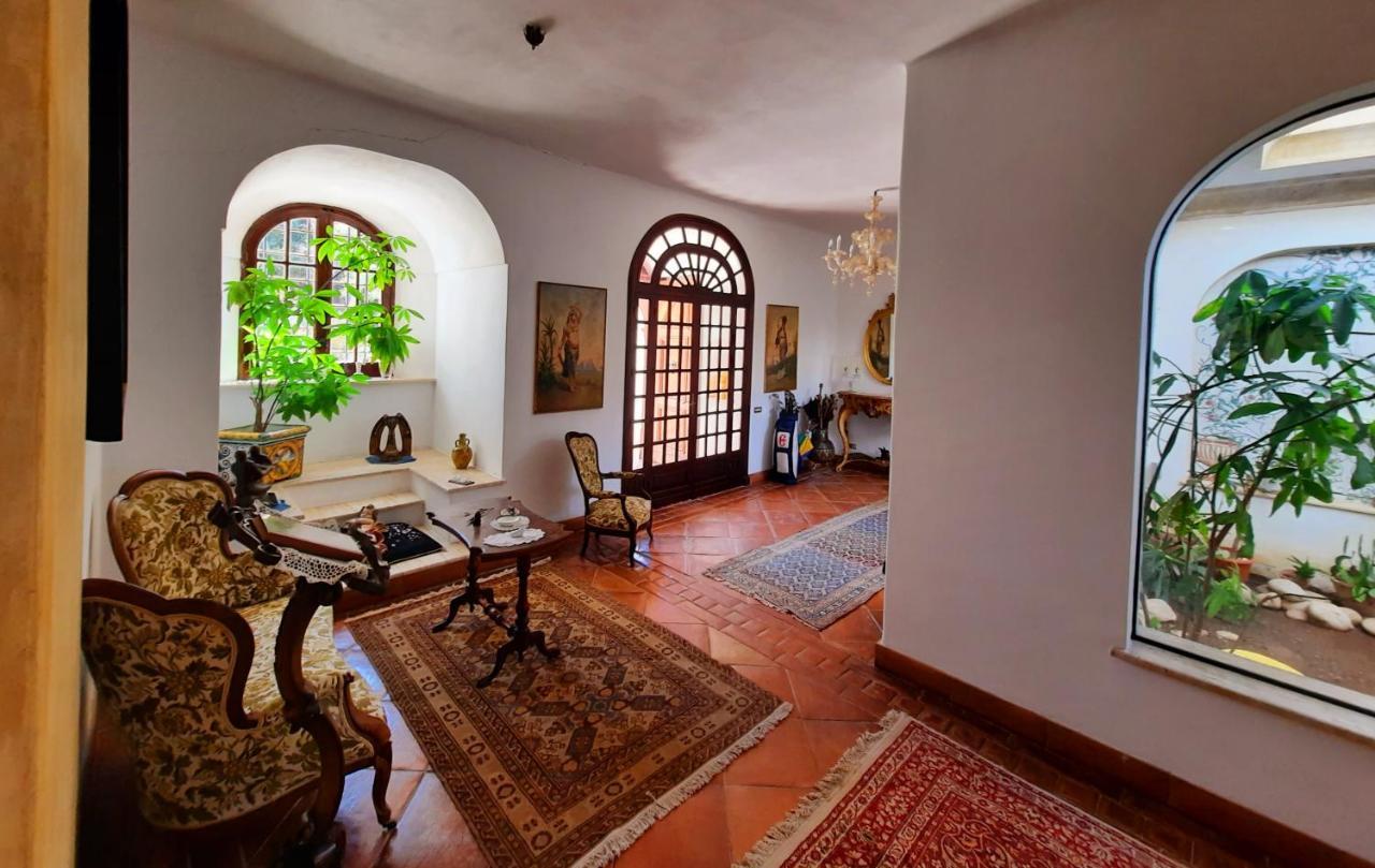 Villa Del Commendatore Sirugo 아볼라 외부 사진