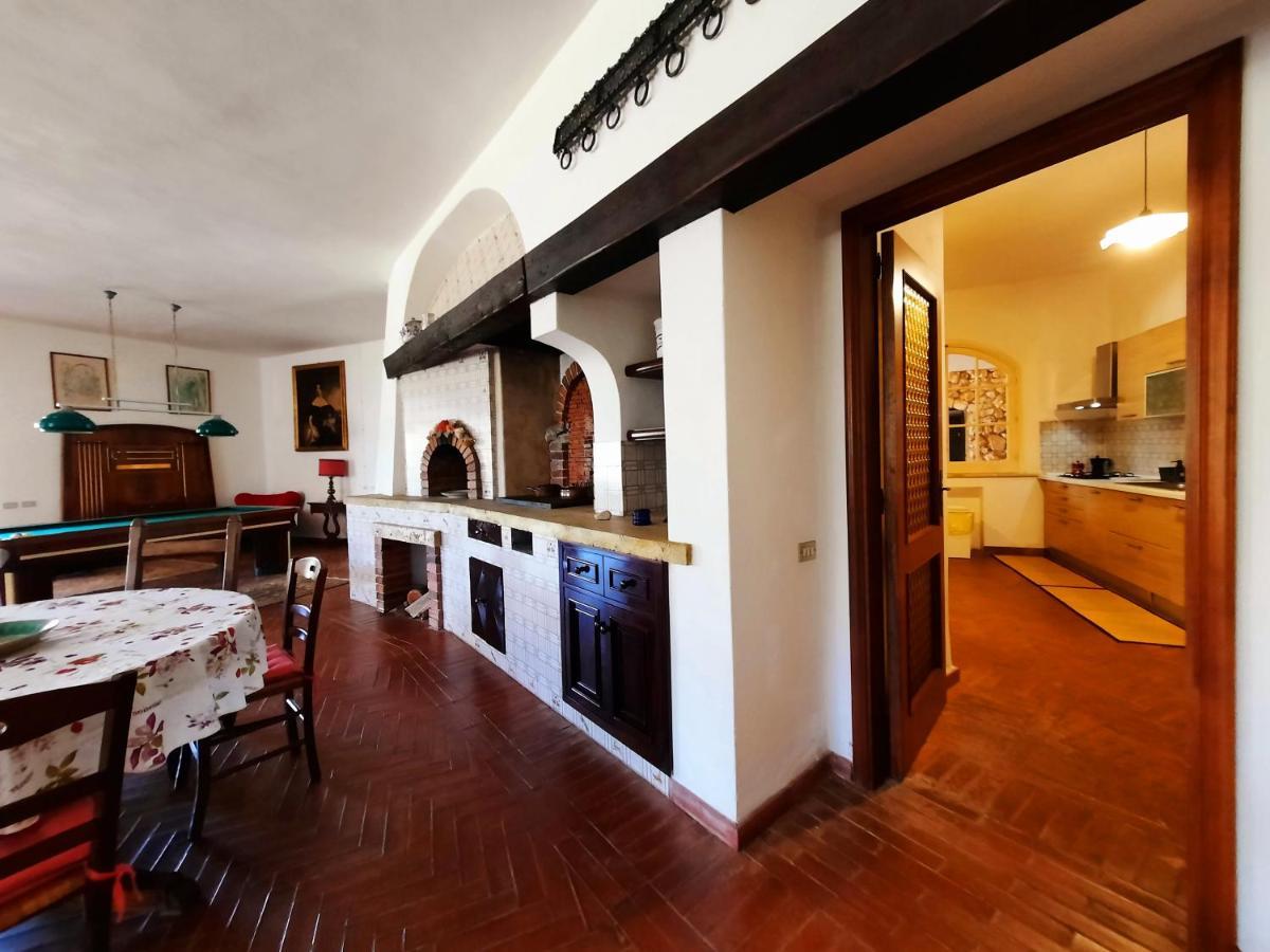 Villa Del Commendatore Sirugo 아볼라 외부 사진